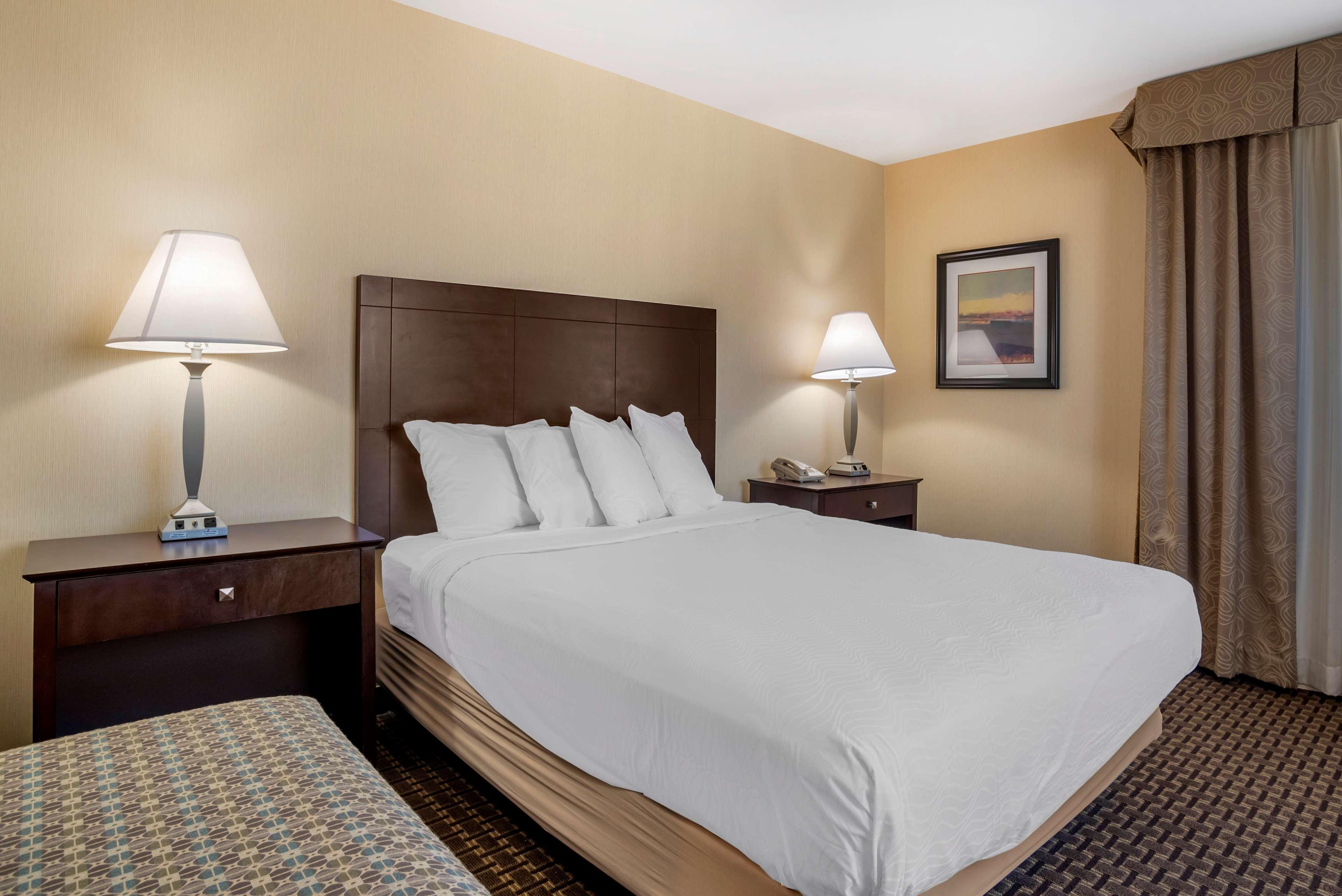Best Western Plus Philadelphia Airport South - At Widener University Chester Dış mekan fotoğraf