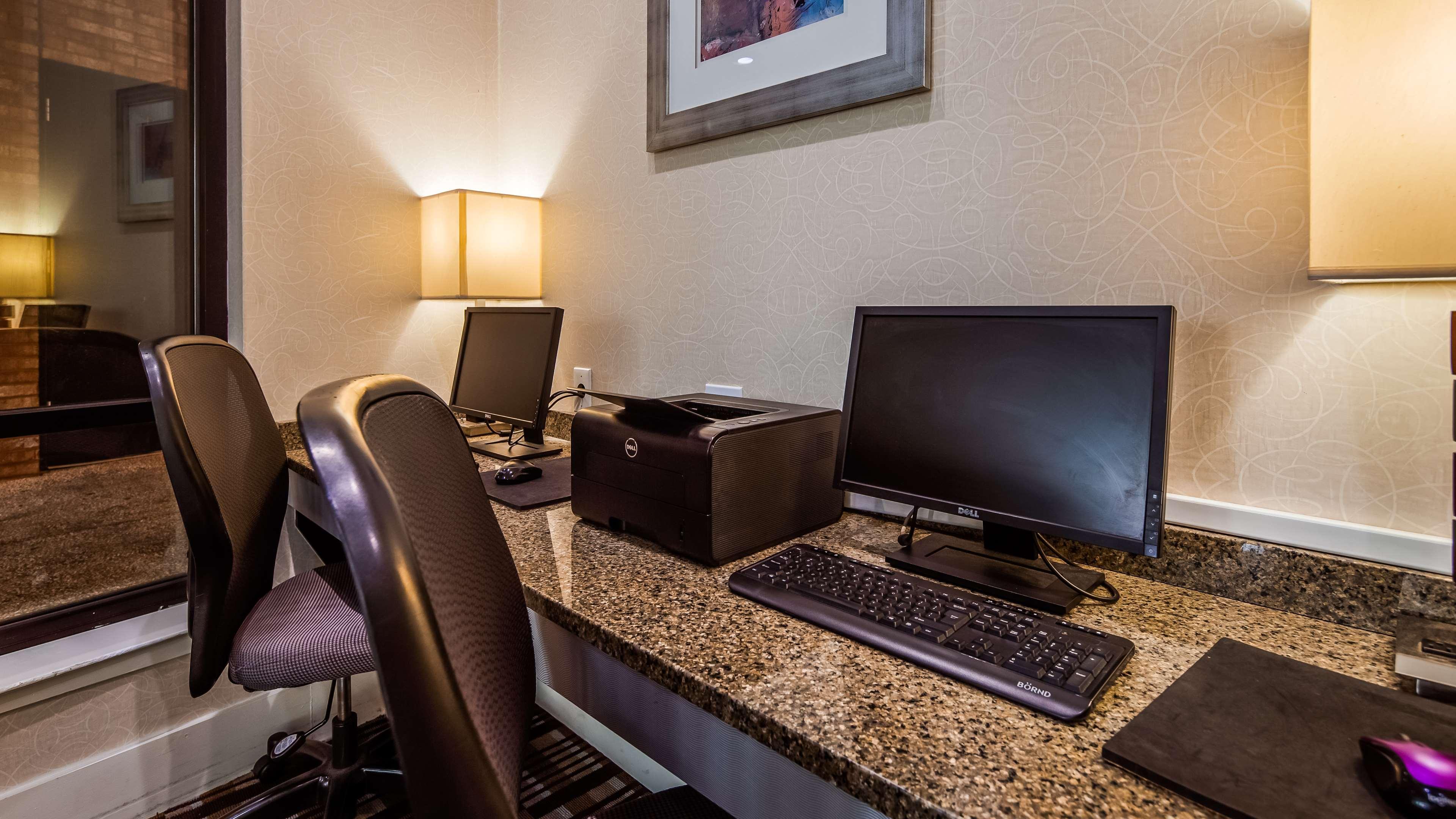 Best Western Plus Philadelphia Airport South - At Widener University Chester Dış mekan fotoğraf